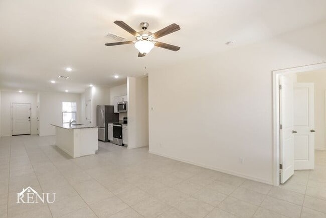 Photo - 35327 W San Capistrano Ave