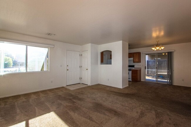 Photo - 6200 N Rockland Dr Unit Apt A