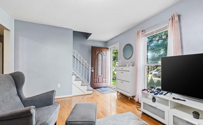 Photo - 5314 Satterfield Dr House