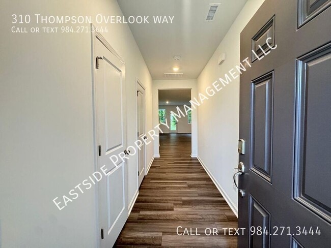 Photo - 310 Thompson Overlook Wy