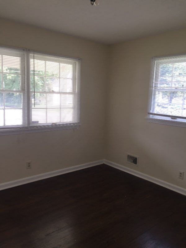 Photo - 1400 Sale Ave