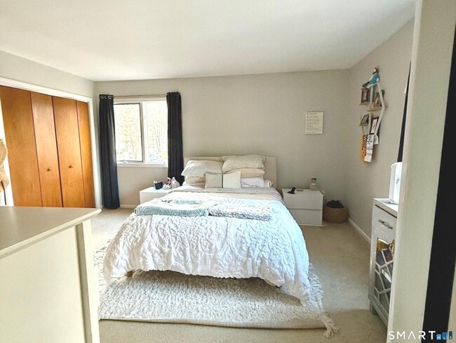 Photo - 19 Wadhams Ave