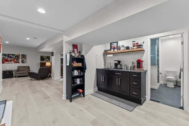 Photo - 5920 Hunton Wood Dr