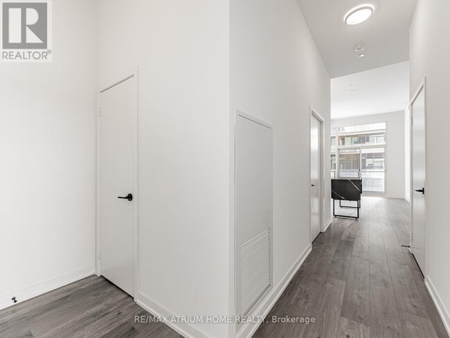 Photo - 285 Dufferin St Unité 706