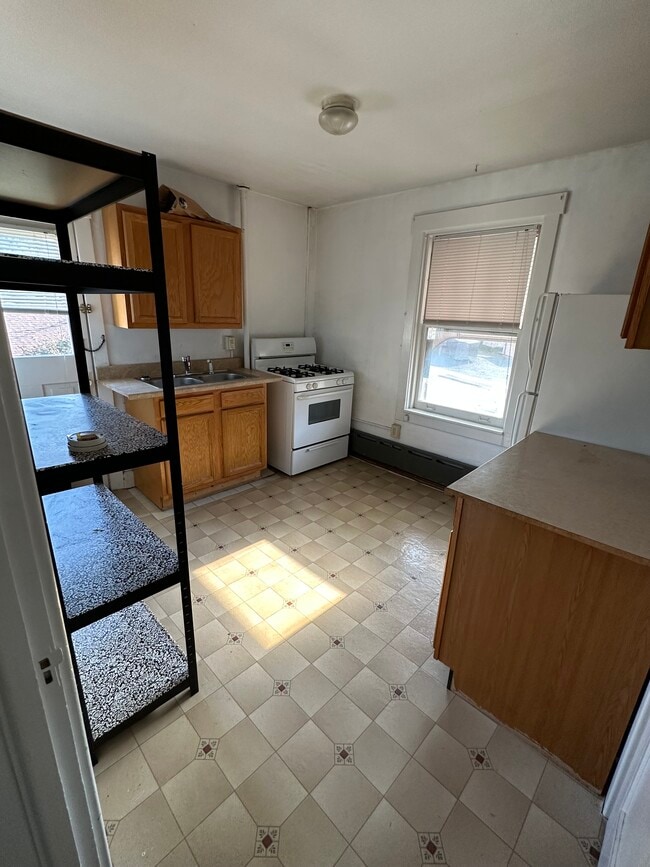 Photo - 2 E Elm St Unit # 2