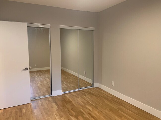 Photo - 83 Isabella St Unit 116