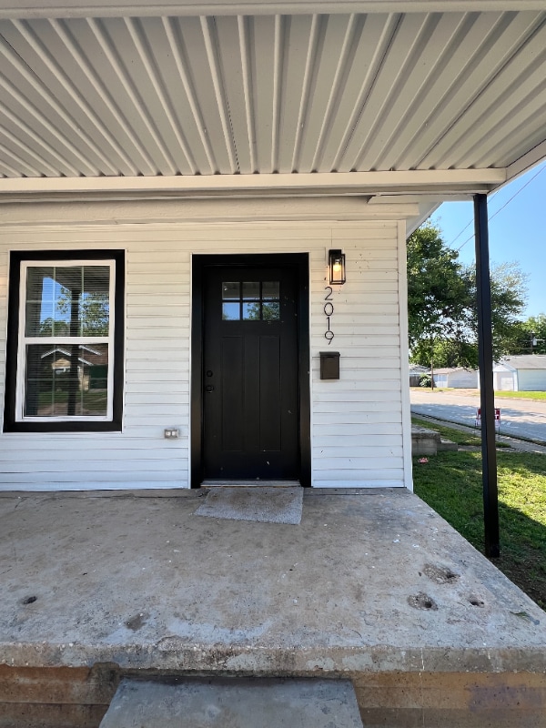 Building Photo - 2015 Garfield St Rental