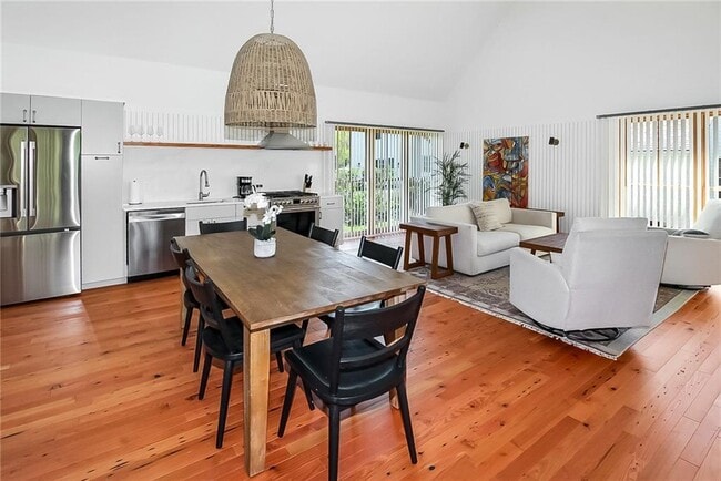 10 Wyndham Hill Rd Unit ADU