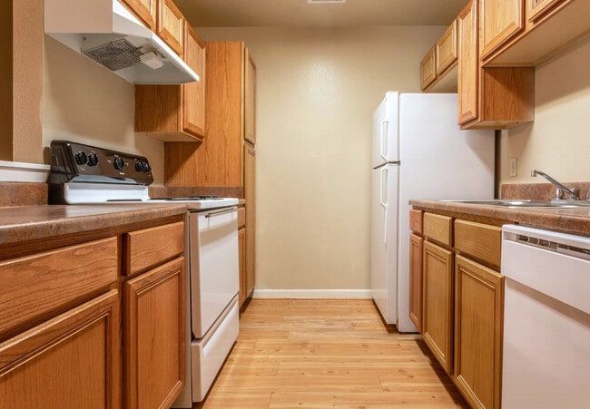 Woodcreek Village Apartments