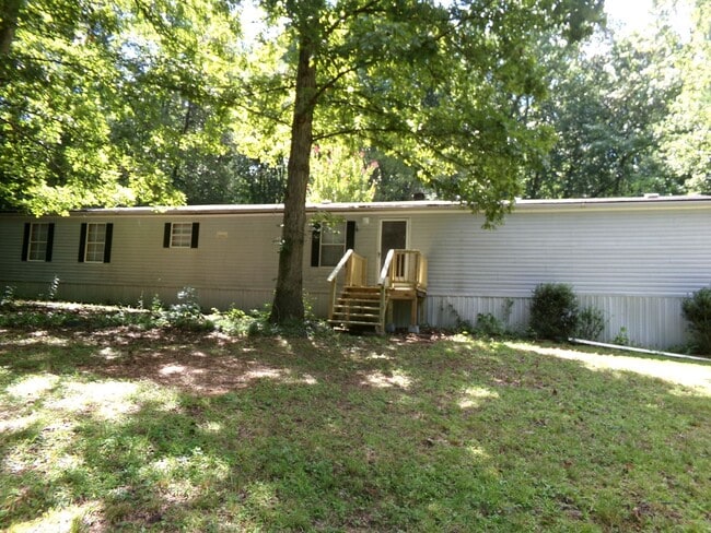 Building Photo - King Area Rental