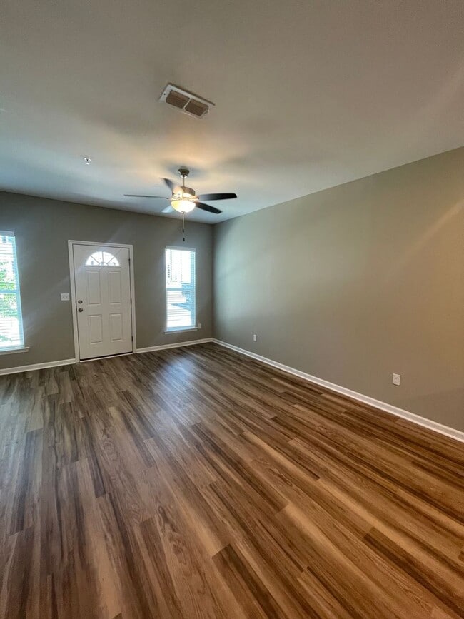 Photo - Recently built 3/3