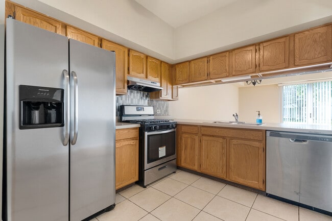 Photo - 1171 Regency Dr