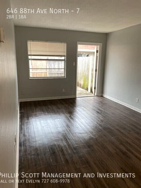 Photo - 646 88th Ave N Unit 7