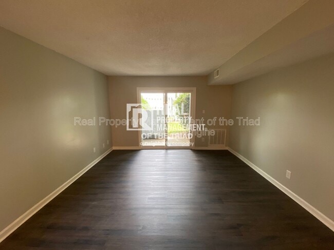 Photo - 2616 Randleman Rd