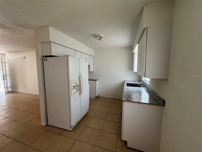 1007 Carol Anderson Dr