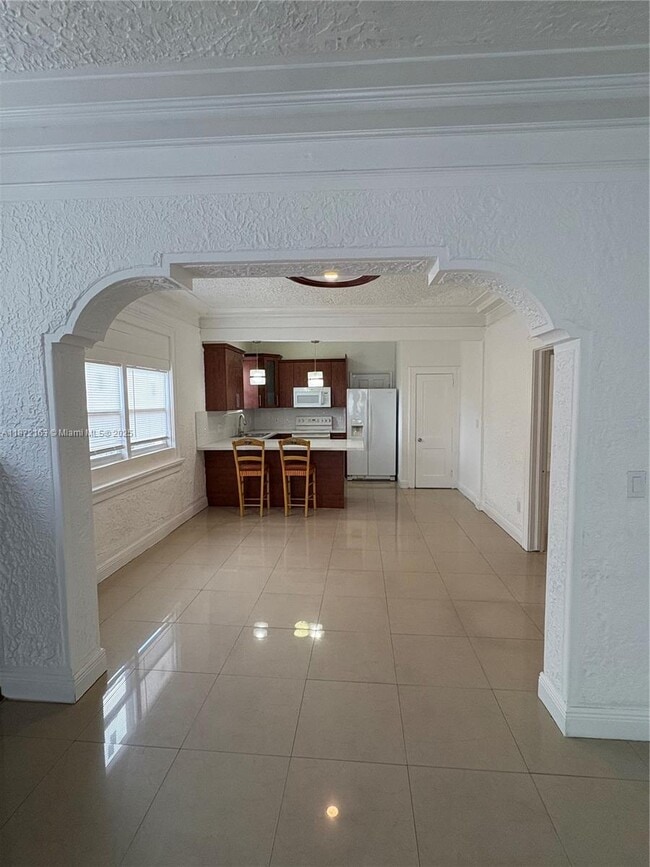 Photo - 1560 NW 25th Ave