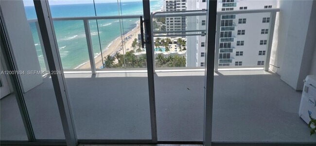 Photo - 2751 S Ocean Dr Unit 1706S