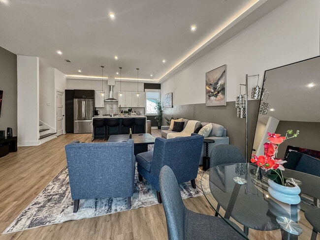 Photo - 1731 N Fitzhugh Ave Unidad ID1251883P