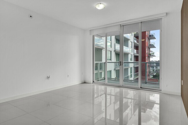 Photo - 7751 NW 107th Ave Unidad 518