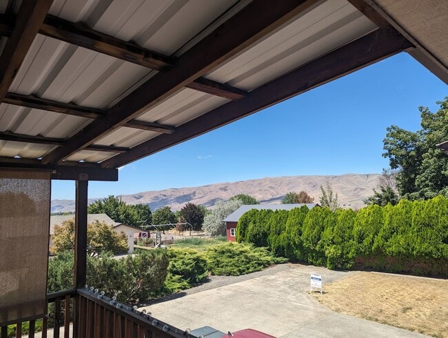 Photo - Attractive 3 bedroom 2 bath Condo in Wonderful Quiet Lewiston Neighborhood