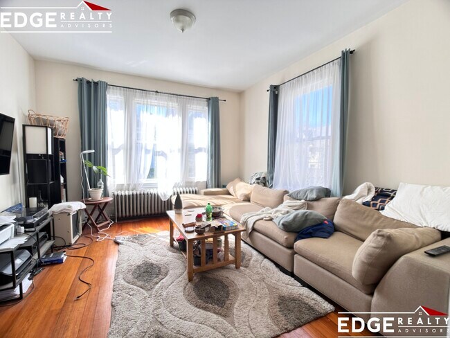 Photo - 46 Mapleton St Unit 2