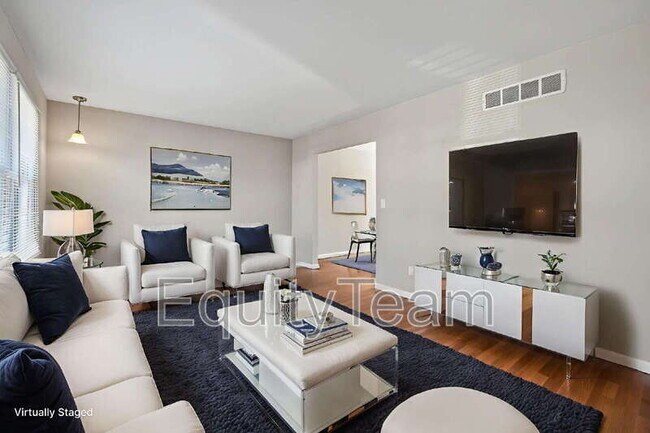 Photo - 517 Brunswick Dr