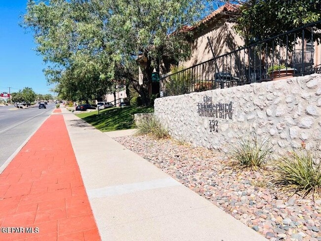 Photo - 252 Shadow Mountain Dr Unidad E5