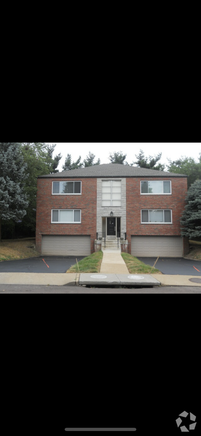 Building Photo - 8160 Whitburn Dr Unit 2 West Rental