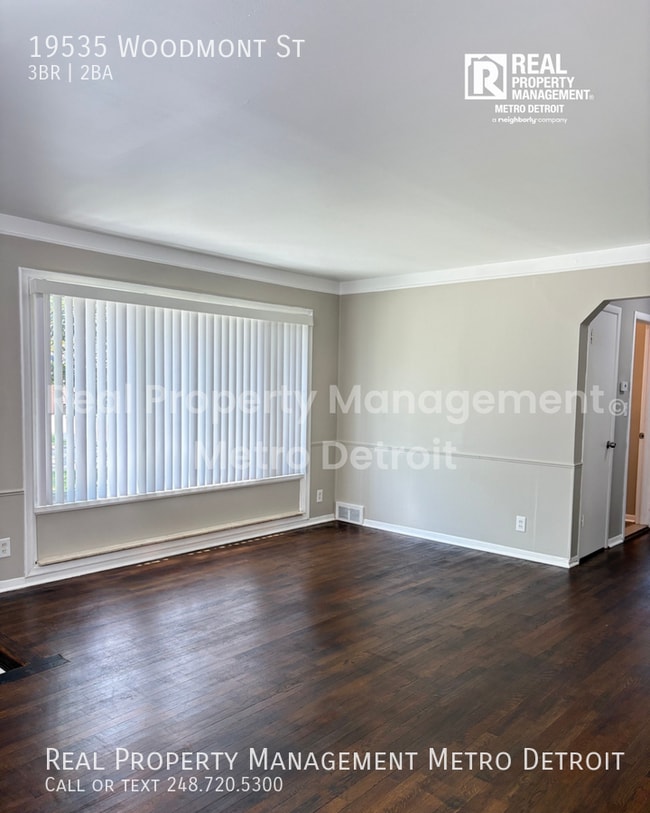 Photo - 19535 Woodmont St