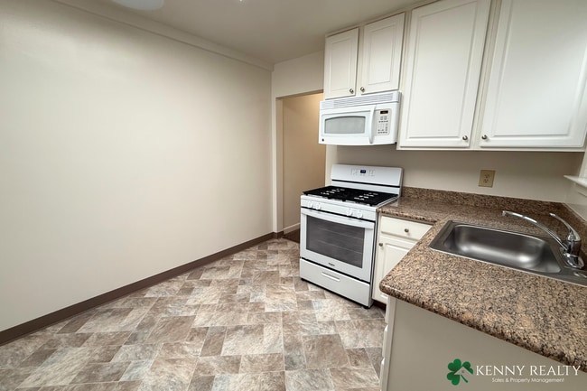 Photo - Bright and Updated 1 Bedroom Home with Pri...