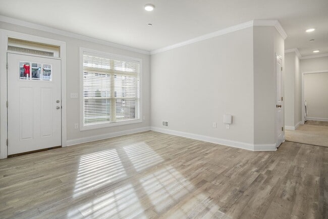 Photo - 708 W Creek Ln Unit 708