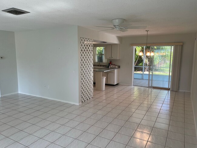 Photo - 434 Marlin Rd
