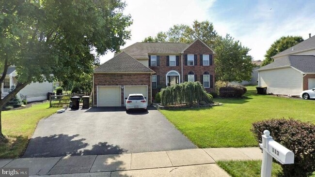 Building Photo - 113 N Stone Ridge Dr Rental