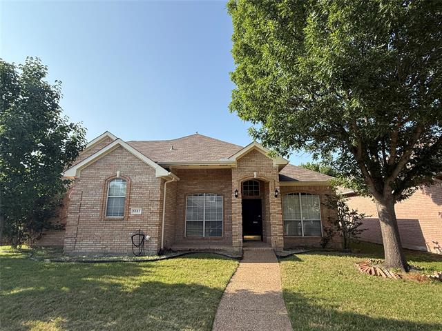 Photo - 1221 Hillcrest Dr House
