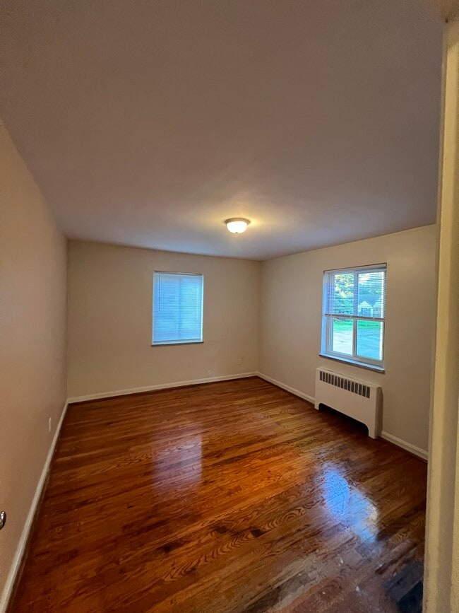 Photo - 4056 Longford Dr Unit #2