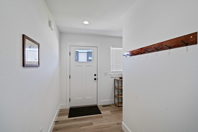 500 Edgar St Unit SI ID1534611P