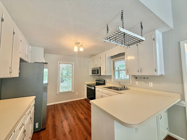 Photo - 1001 Creek Front Ct