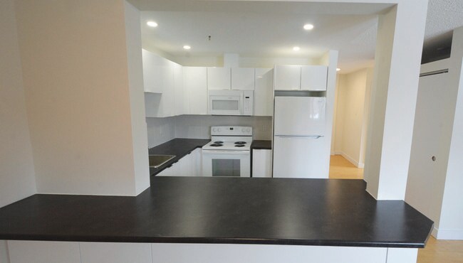 Photo - Quinpool Court