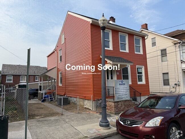 Building Photo - 55 E North St Rental