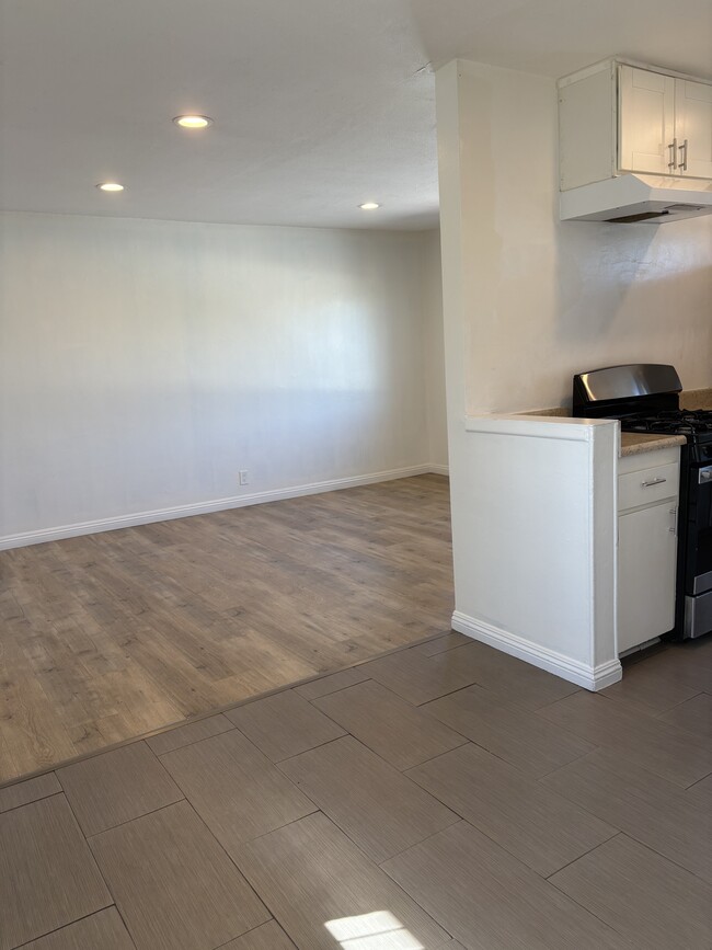 Photo - 7702 Chapman Ave Unit 7702-4