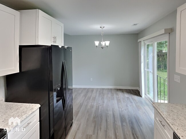 Photo - 1848 Haynes Ave