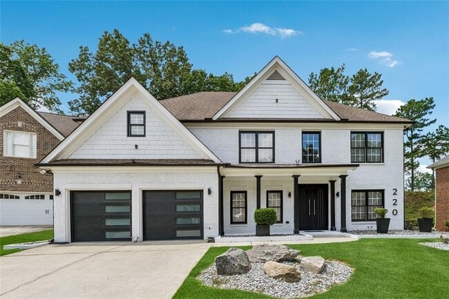 Photo - 220 Fieldsborn Ct NE