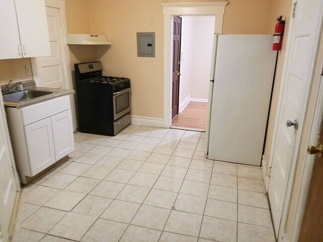 Top Top Top Floor Quality and Location