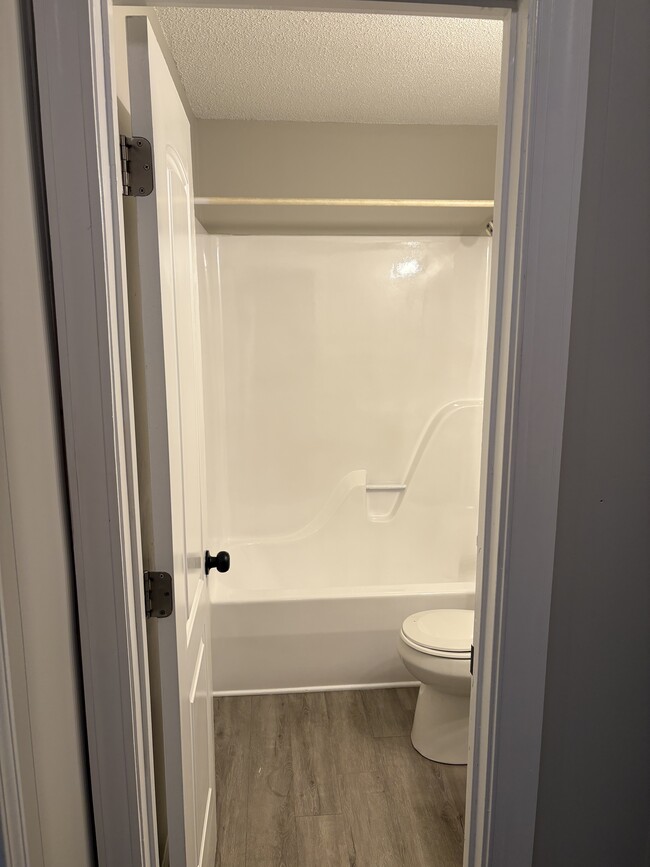 Photo - 204 Galilean Rd