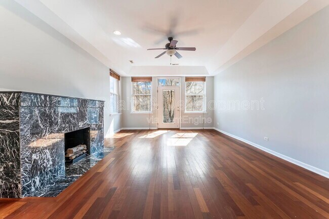 Photo - 4406 N Sacramento Ave Unit 2c