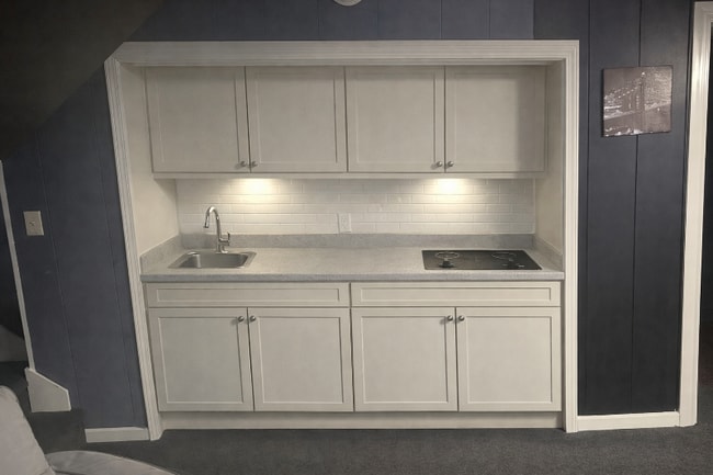 Photo - 3077 Laura Ln