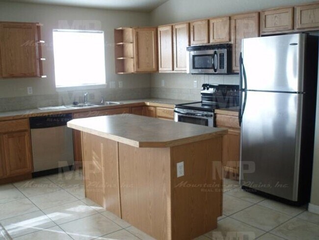 Photo - 277 S Ursula Ave