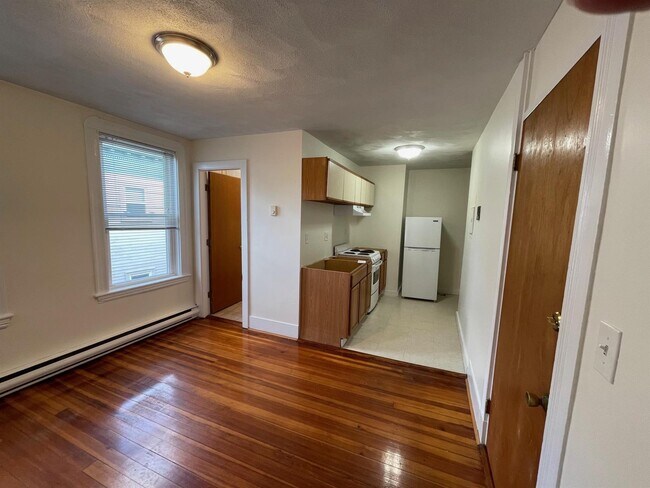 Photo - 14 Garrison Ave Unit 9