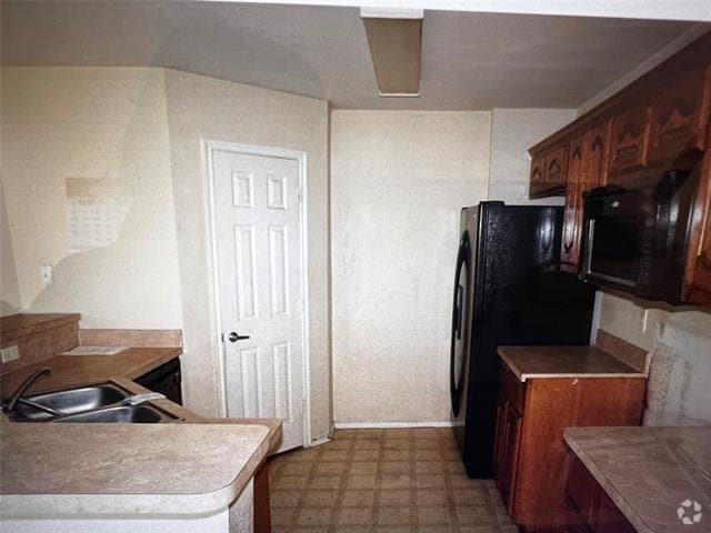 Building Photo - 245 Willow Creek Ln Rental