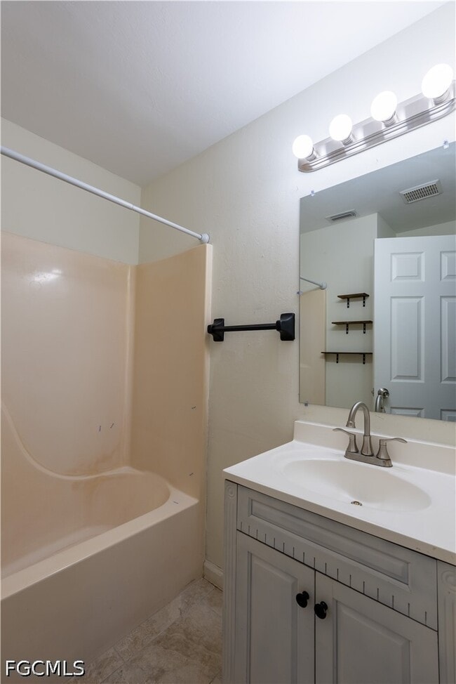 Photo - 4323 7th St W